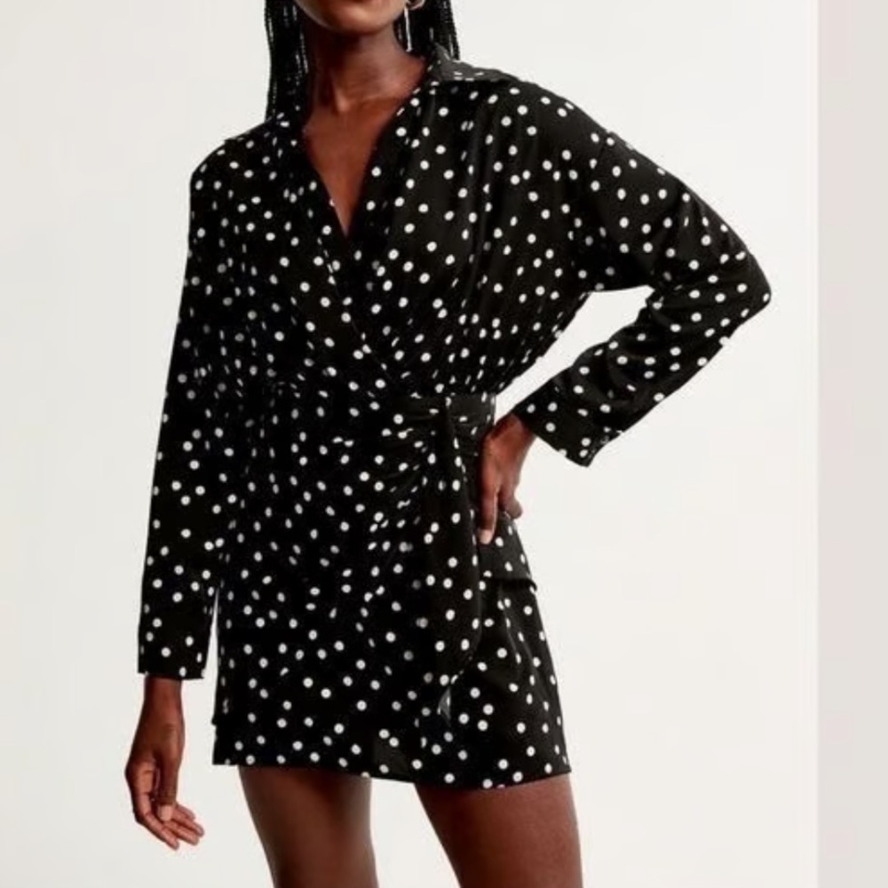 Abercrombie & Fitch Black and White Polka Dot Wrap Dress